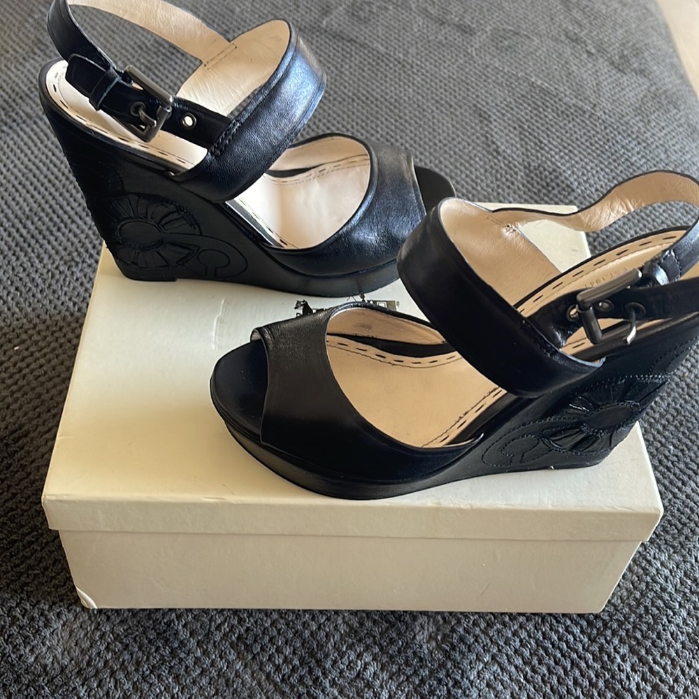 Coach women’s high heel shoes
